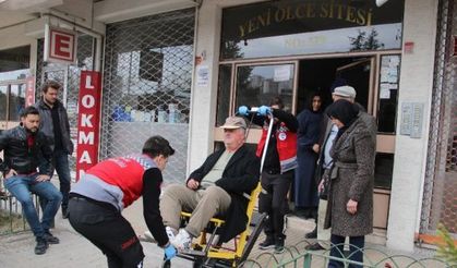 Engelli seçmenler sandığa taşındı